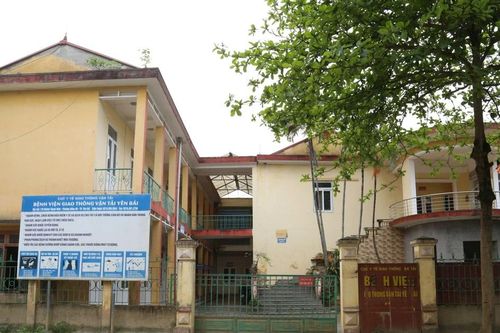 Một bệnh viện công tại Lào Cai đã 4 năm không có lương