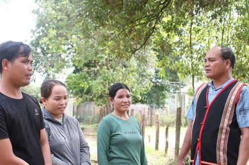 'Muốn nói cho bà con tin và làm theo thì mình phải là người gương mẫu làm trước'