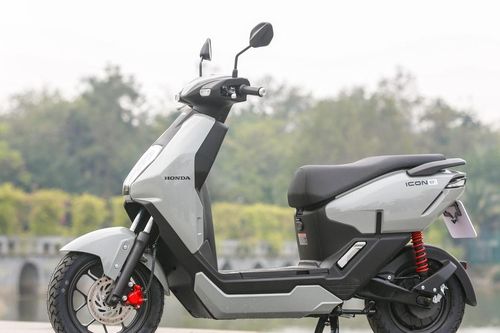 Bảng giá xe máy điện Honda CUV e: và ICON e tháng 10/2025 mới nhất