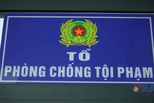 Bắt nhóm 'chăn dắt' trẻ em ngậm dầu hỏa phun lửa xin tiền