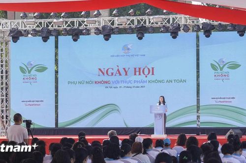 Xây dựng lối sống xanh, gắn kết cộng đồng vì sức khỏe phụ nữ Việt Nam
