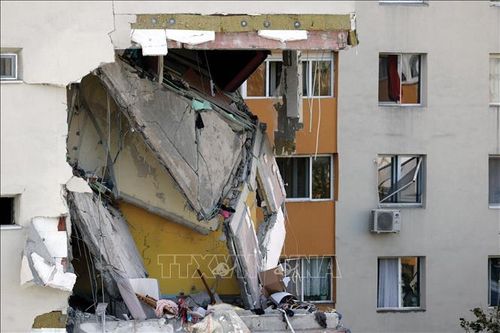 Nổ lớn tại chung cư ở Bucharest làm ít nhất 3 người tử vong