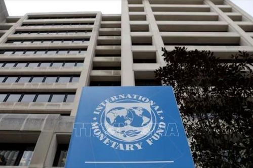 IMF cảnh báo một loạt rủi ro cho kinh tế toàn cầu
