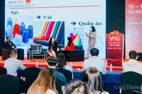 Dệt may Việt Nam tăng tốc chuyển đổi xanh, đón vốn quốc tế
