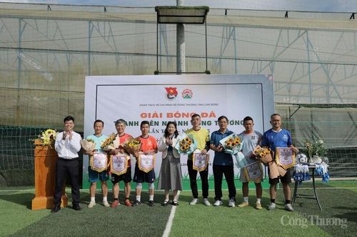 Sôi nổi giải bóng đá ngành Công Thương Lâm Đồng năm 2025