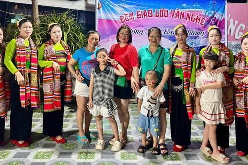 Đưa văn hóa đồng bào dân tộc thiểu số đến với khách du lịch