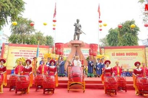 Dâng hương tri ân công đức Anh hùng dân tộc Nguyễn Trung Trực
