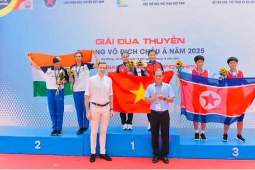 Các tuyển thủ Việt Nam giành 4 HCV ngày chung kết đầu tiên giải rowing châu Á 2025
