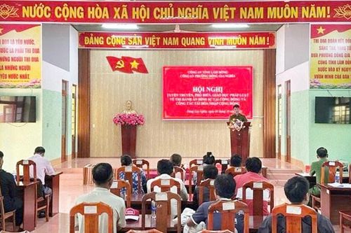 Lâm Đồng dự thảo chính sách hỗ trợ người giúp đỡ người bị giáo dục tại địa phương