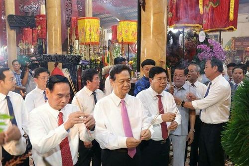 Tỉnh An Giang dâng hương tưởng niệm 157 năm Anh hùng dân tộc Nguyễn Trung Trực hy sinh