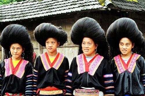 Lưu giữ bản sắc dân tộc qua ống kính nhiếp ảnh