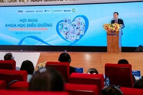 Tăng cường năng lực của điều dưỡng trong chăm sóc toàn diện cho người bệnh