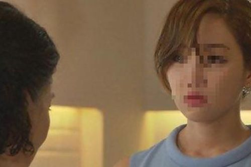 Bí mật đằng sau sự thay đổi chóng mặt của mẹ chồng khi thông gia vừa qua đời