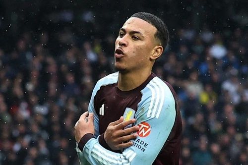 Tottenham thua ngược Aston Villa