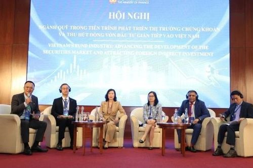 Nhiều dư địa phát triển quỹ đầu tư chứng khoán