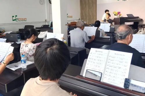 Đàn cho ước mơ thời trẻ