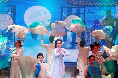Chương trình 'Tâm hoa nghiệp Tổ' – nghệ sĩ Lê Thanh Thảo