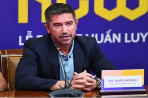 HLV Harry Kewell nói về trận thua Ninh Bình và Hoàng Hên