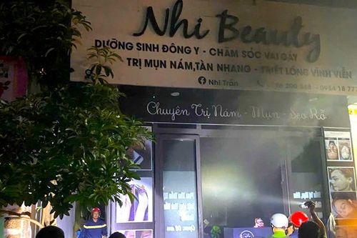 Cháy nhà lúc rạng sáng, 4 người thương vong