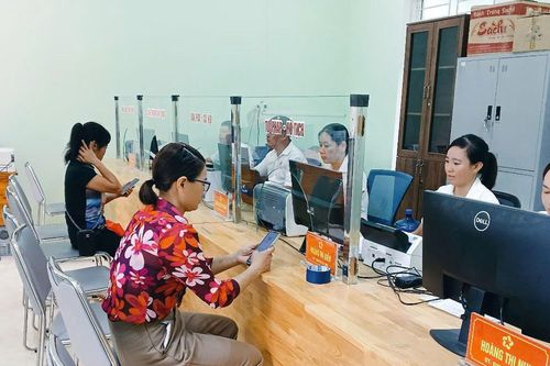 Bộ Nội vụ định hướng bổ sung một số vị trí việc làm tại cấp xã