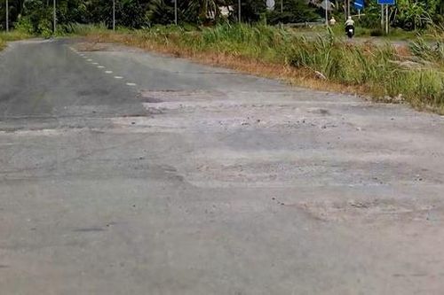Công trình hơn 3.100 tỷ đồng xuống cấp nghiêm trọng sau hai mùa mưa nắng