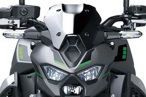Kawasaki Z900 2026 trình làng, giá gần 300 triệu đồng