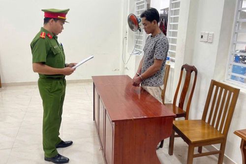 Nghi ngờ vợ có tình cảm với người khác, chồng có hành động gây phẫn nộ