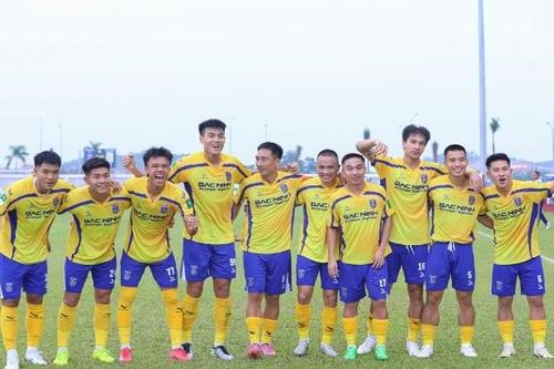 Bắc Ninh FC thắng cách biệt Quy Nhơn United tại vòng 4 Giải Bóng đá hạng nhất Quốc gia
