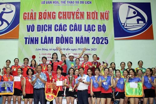 CLB Bảo Lâm 1 giành ngôi vô địch bóng chuyền hơi nữ năm 2025
