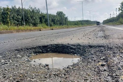 TP. Hồ Chí Minh: Yêu cầu khắc phục hư hỏng đường ĐT741 và tạo lực Bắc Tân Uyên – Phú Giáo – Bàu Bàng