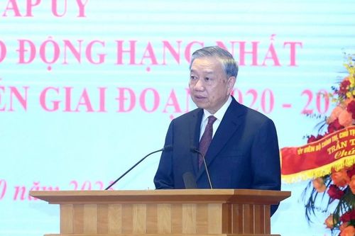 Tổng Bí thư: Văn phòng Trung ương cần đóng vai trò 'nhạc trưởng'