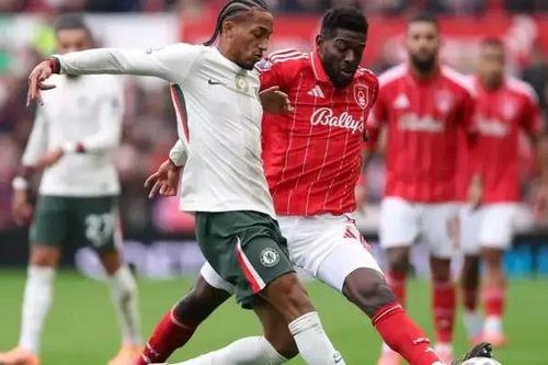 Chelsea đẩy Nottingham Forest vào khủng hoảng