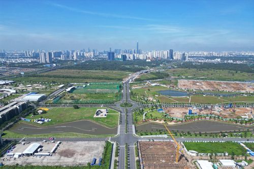 Cận cảnh đường Liên Phường sắp về đích, giảm áp lực giao thông khu Đông TP.HCM