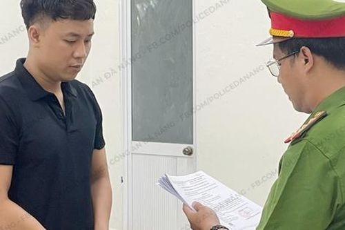 Giả danh công an kiểm tra giấy tờ, hai thanh niên ép thiếu nữ đi nhậu rồi xâm hại