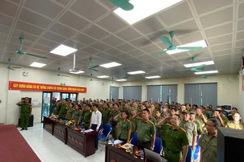 Tập huấn nghiệp vụ cho lực lượng bảo vệ an ninh trật tự ở cơ sở
