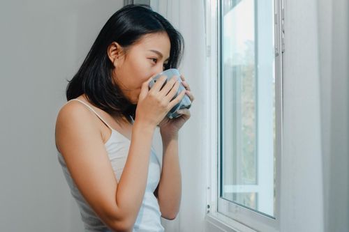 Điều gì xảy ra khi phụ nữ mãn kinh