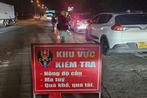 Ra quân kiểm soát chuyên đề vi phạm nồng độ cồn trong cùng một thời điểm trên toàn quốc
