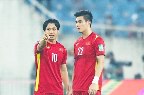 Tiến Linh vượt thành tích của Quang Hải, Công Phượng