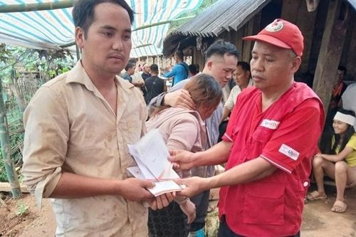 Triển khai hỗ trợ các gia đình bị thiệt hại do bão số 3, hoàn lưu sau bão sớm ổn định cuộc sống