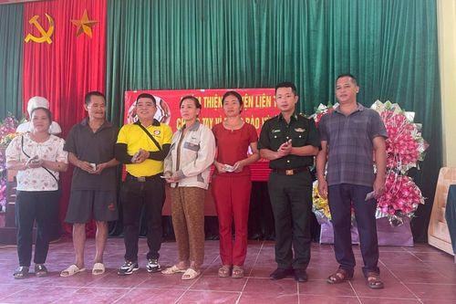 Tấm lòng thiện nguyện hướng về đồng bào vùng biên Trường Hà