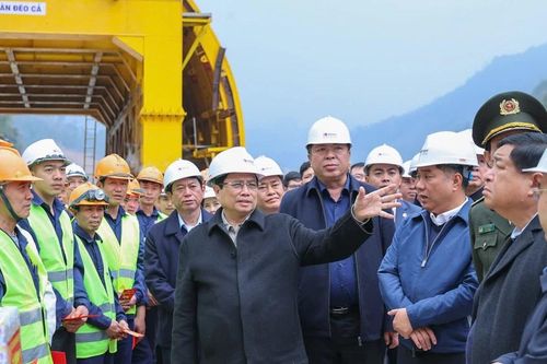 Kỳ tích hạ tầng đưa đất nước vươn mình