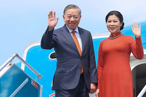 Tổng Bí thư Tô Lâm và Phu nhân Ngô Phương Ly lên đường thăm Phần Lan