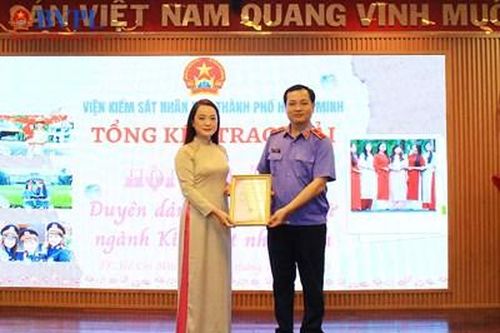 VKSND TP Hồ Chí Minh họp mặt kỷ niệm 95 năm ngày Phụ nữ Việt Nam