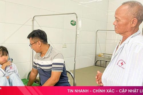 Chăm sóc sức khỏe, ổn định tâm lý cho cháu bé bị bố dượng bạo hành