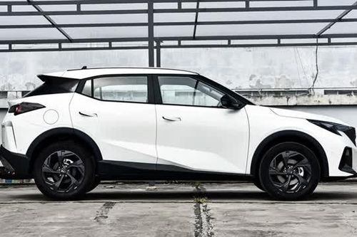 SUV hạng B động cơ tăng áp, ngoại hình cá tính, giá gần 320 triệu đồng