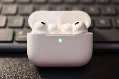 Cảm giác sử dụng quá khác biệt của Airpods Pro 3