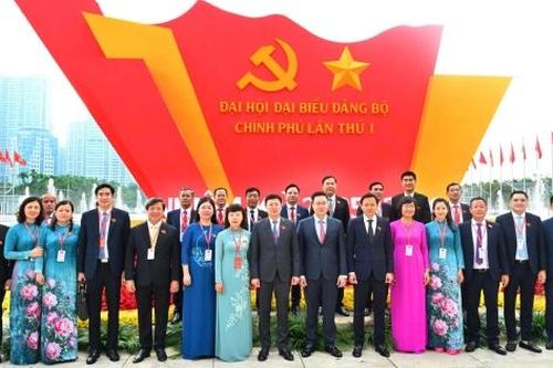 Đảng bộ Tổng công ty Thuốc lá Việt Nam dự Đại hội Đảng bộ Chính phủ
