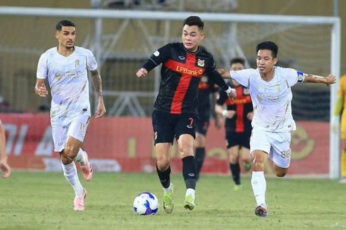 V.League 2025-2026: Hà Nội FC có Hên nhưng không may