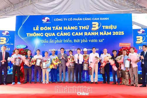 Lần đầu tiên Cảng Cam Ranh đón 3 triệu tấn hàng hóa trong năm