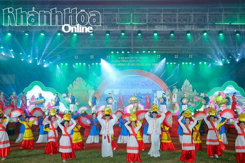 Đặc sắc chương trình nghệ thuật chào mừng lễ hội Katê
